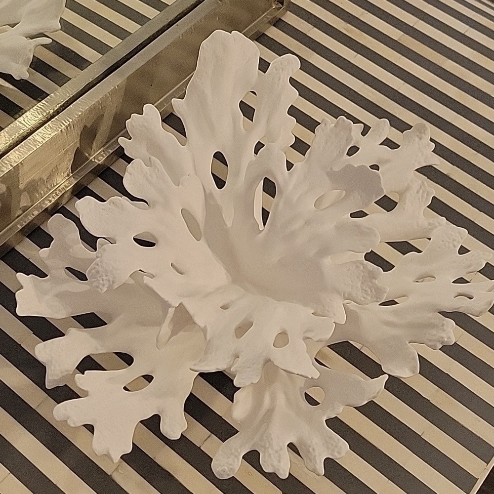 White Coral-Inspired Decorative Sculpture - Picture 6 of 6